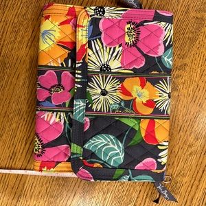 Vera Bradley travel jewelry bag - Jazzy Blooms